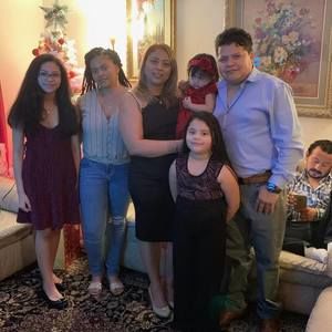 Meet your Posher, Onilda